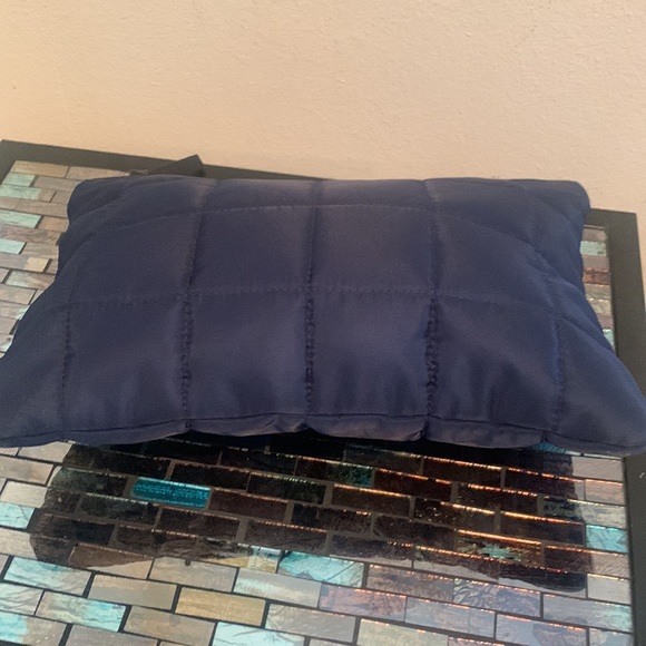 CLARE . V QUILTED NYLON FLAT CLUTCH - Picture 9 of 12